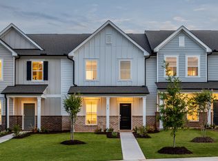 372 Abbots Mill Dr, Raleigh, NC 27603