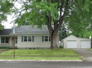 311 Hartung St, Green Bay, WI 54302