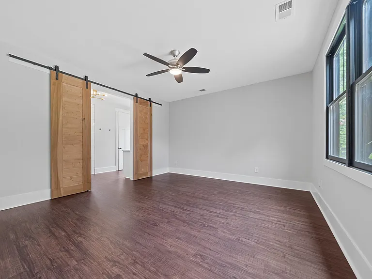 135 Harmony Bay Dr — Photo 20