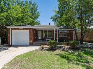 2116 S Old Manor Rd, Wichita, KS 67218