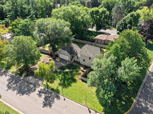 203 Main St E, Isanti, MN 55040