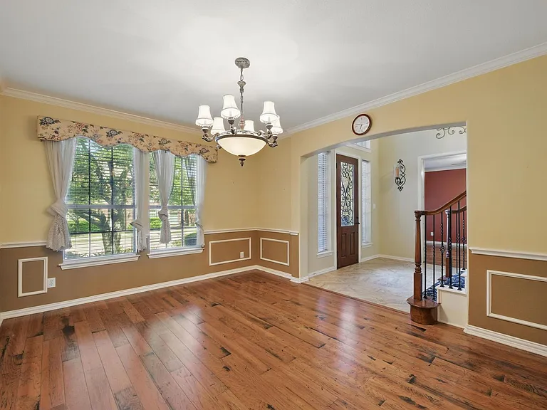 1805 Southwicke Dr — Photo 10