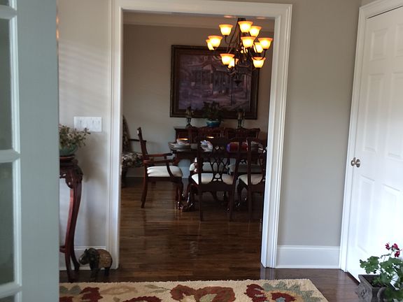 5th image of 134 Creekridge Dr