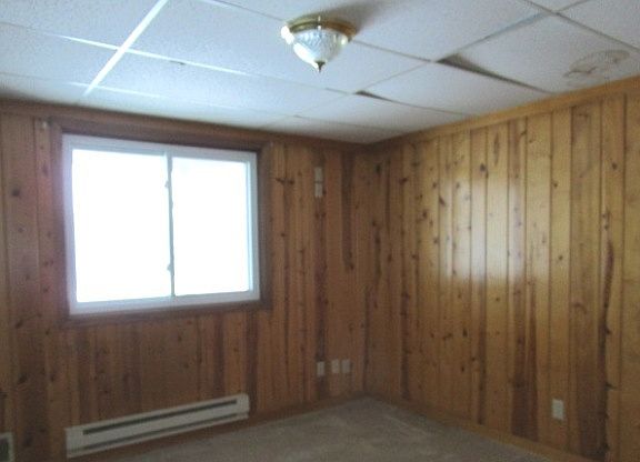 3rd image of 13853 Silverod Ct NW