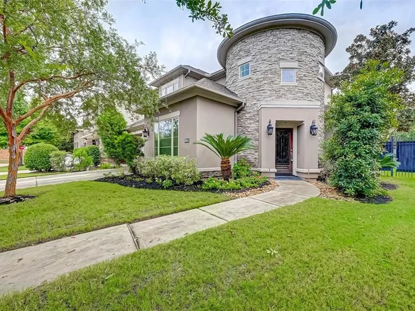 11207 Saint Laurent Ln, Houston, TX 77082