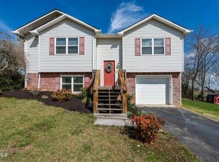 283 Ridgeview Dr, Gray, TN 37615