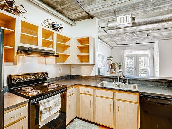 4th image of 800 Peachtree St NE APT 1213