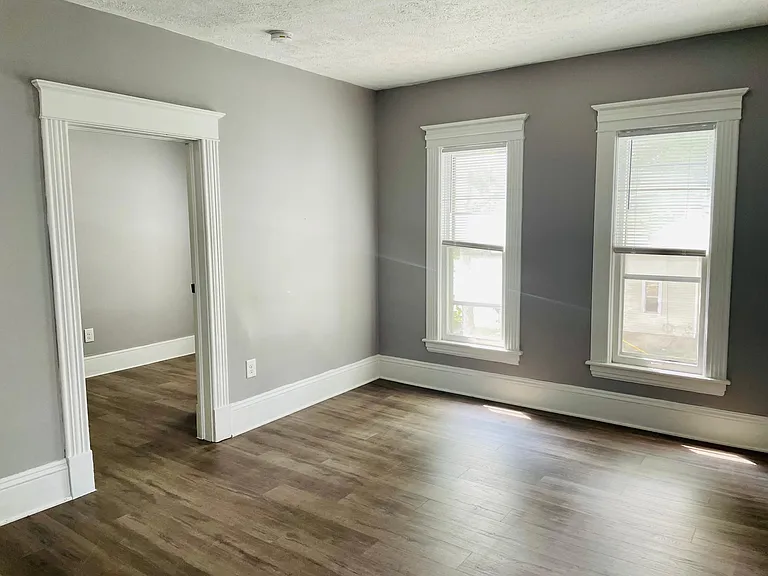 Livingroom (2/3)