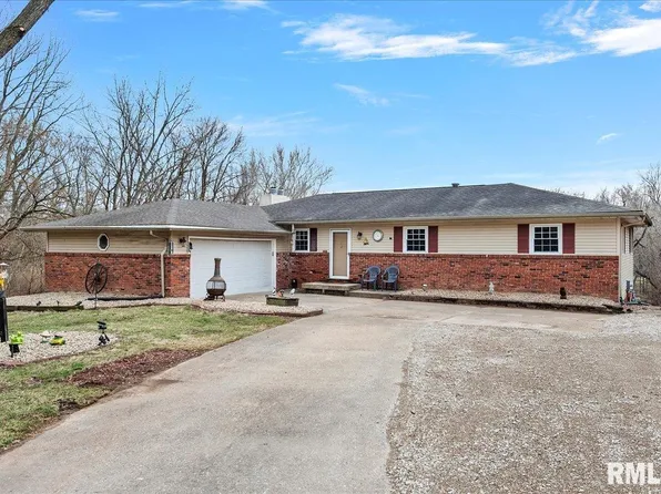 5260 River View Rd, Riverton, IL 62561