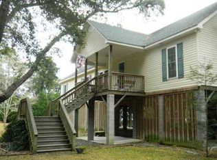 2343 S Rockland Ave, Wadmalaw Island, SC 29487