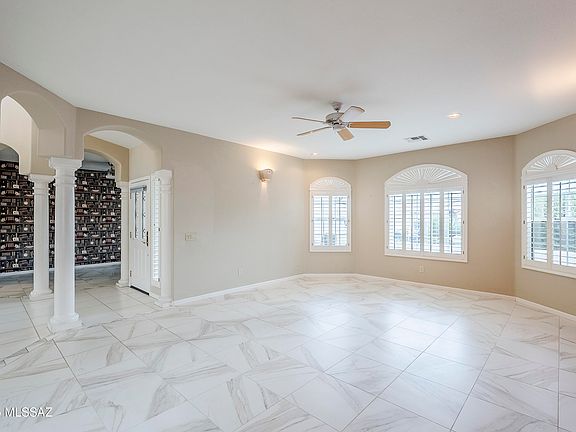 4th image of 38305 S Canada Del Oro Dr