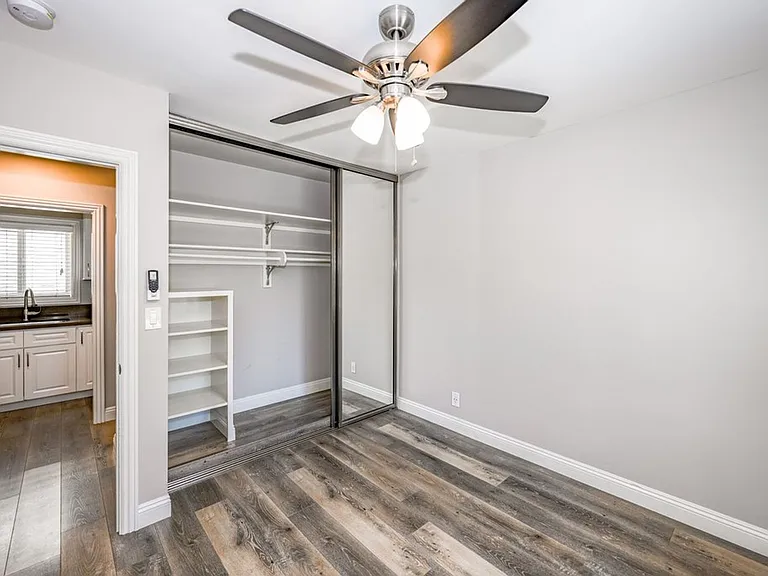 145 E Sierra Madre Blvd — Photo 16