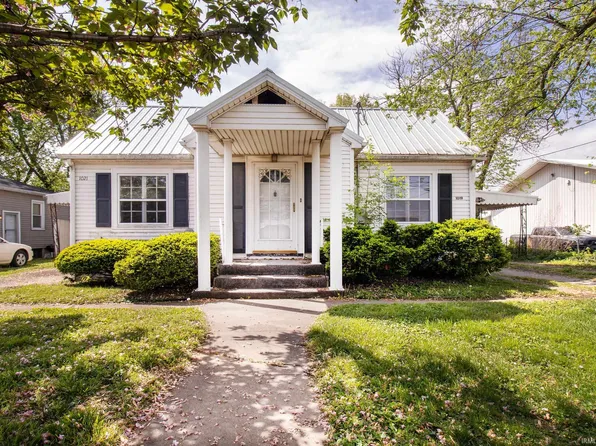 1019/1021 E Columbia St, Evansville, IN 47711