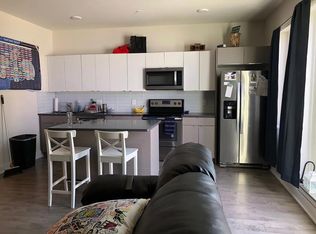 1314 N Front St #A2, Philadelphia, PA 19122