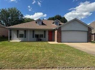 10209 E 98th St N, Owasso, OK 74055