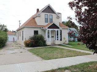 410 E Mann St, Glendive, MT 59330
