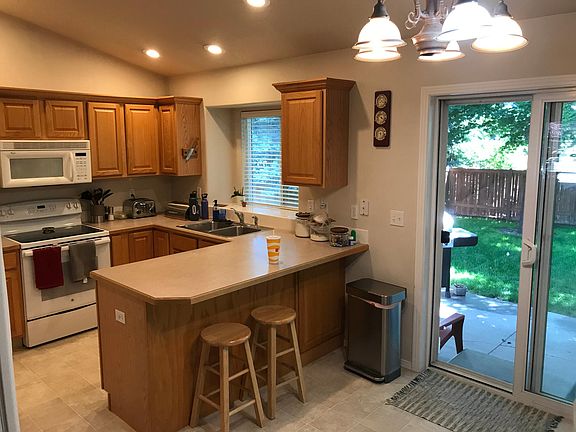 Kitchen with corner pantry