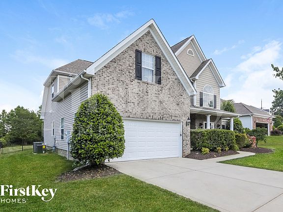 2nd image of 4006 Waxwood Dr