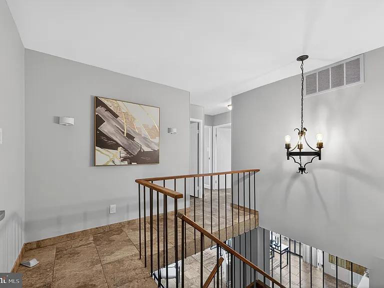 5300 Columbia Pike #701 — Photo 33