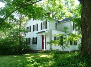 22 Schoolhouse Hill Rd, Sandy Hook, CT 06470