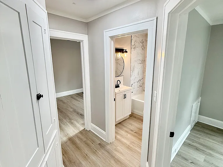 4623 Behrwald Ave — Photo 7