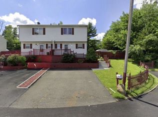 70 Forest Brook Rd, Nanuet, NY 10954