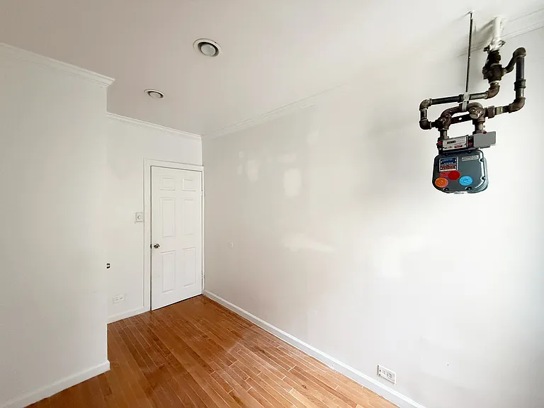 1 Bennett Ave #58 — Photo 10