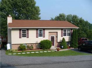 134 Hawthorn Ln, Princeton, WV 24739
