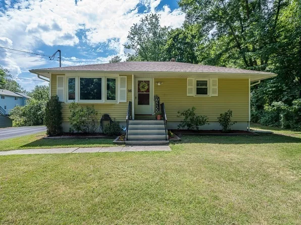 98 Brown St, Leicester, MA 01524