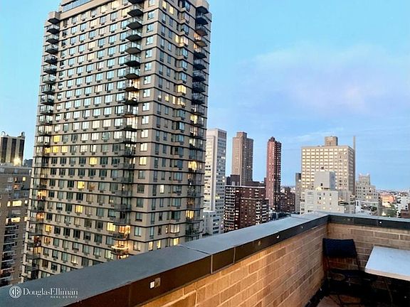 5th image of 333 E 79th St Penthouse G