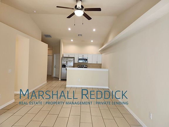 5th image of 3315 SW 15th Pl