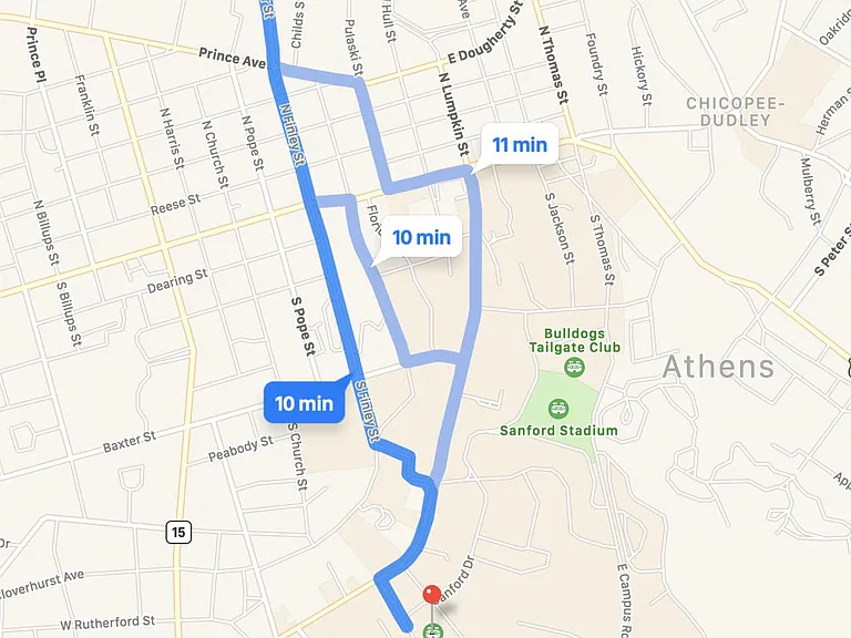 Close to every amenity, UGA, & Downtown, The Nelson Wells House - Athens Georgia. Comfy downtown living near UGA, 2 hospitals, Med school, & Vet Medicine, University of Georgia