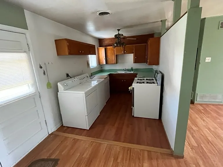 3411 NE 22nd Ave — Photo 15