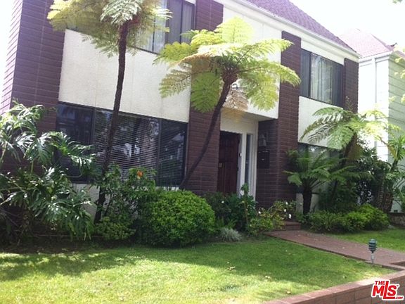 2nd image of 9920 Robbins Dr