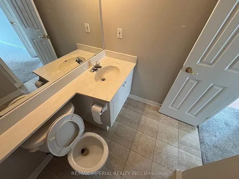 60 Old Mill Rd #405 — Photo 18
