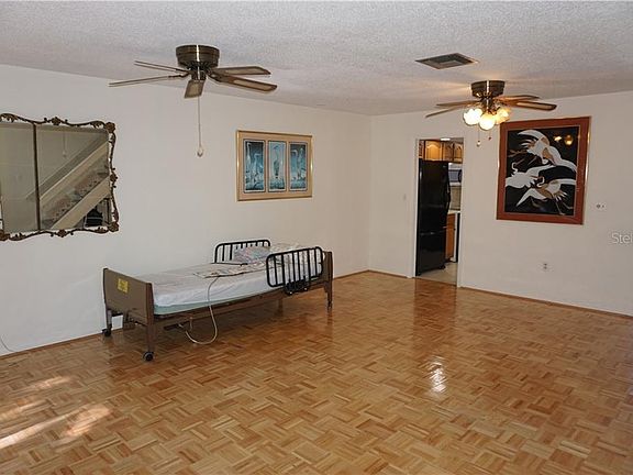 5th image of 1630 58th Ave S APT 2