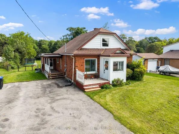 15 Lucy St, Penetanguishene, ON L9M 1K7