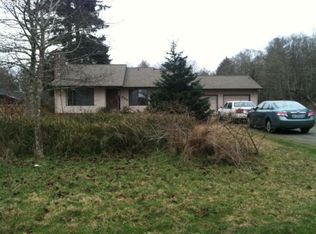 890 8th Ave, Hammond, OR 97121