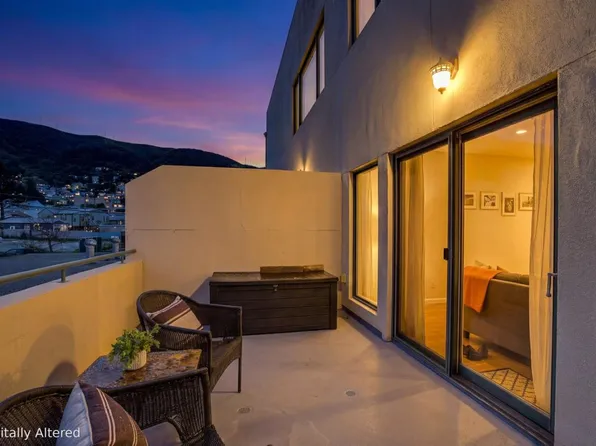 1 San Bruno Ave Unit J, Brisbane, CA 94005