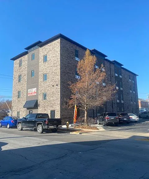 900 N Rolla St #102 — Photo 1