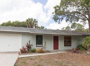 574 White Plains Ave SW, Palm Bay, FL 32908