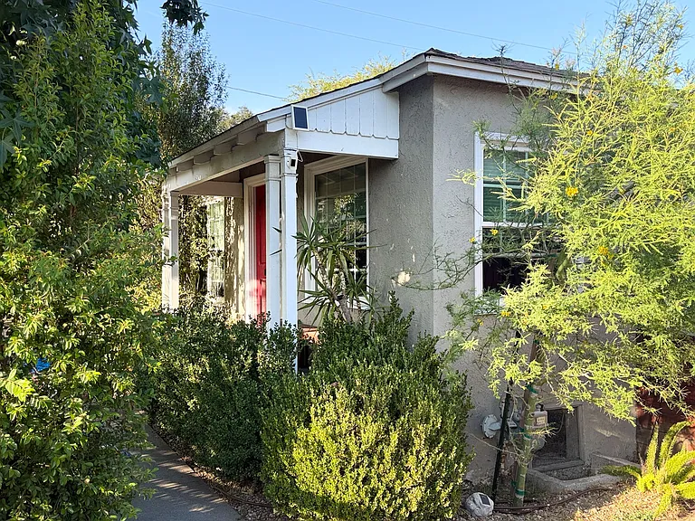 2832 Lincoln Ave — Photo 25