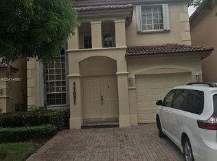 11621 NW 68th Ter, Doral, FL 33178