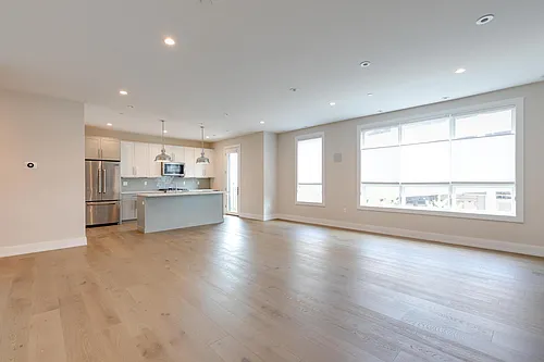 7 Baker Ct #2 Photo 1