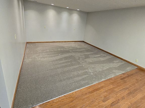 5th image of 1305 E 500 N Building B