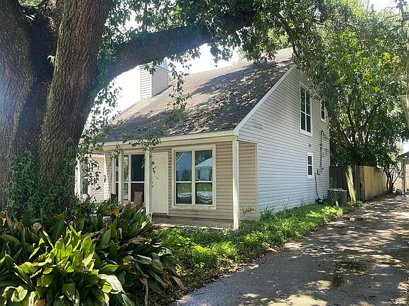 2nd image of 1845 Fountain Ave