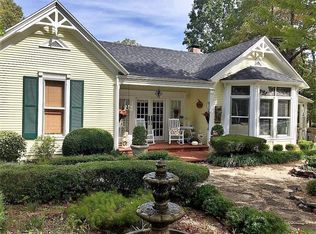 7 Lookout Cir, Eureka Springs, AR 72632