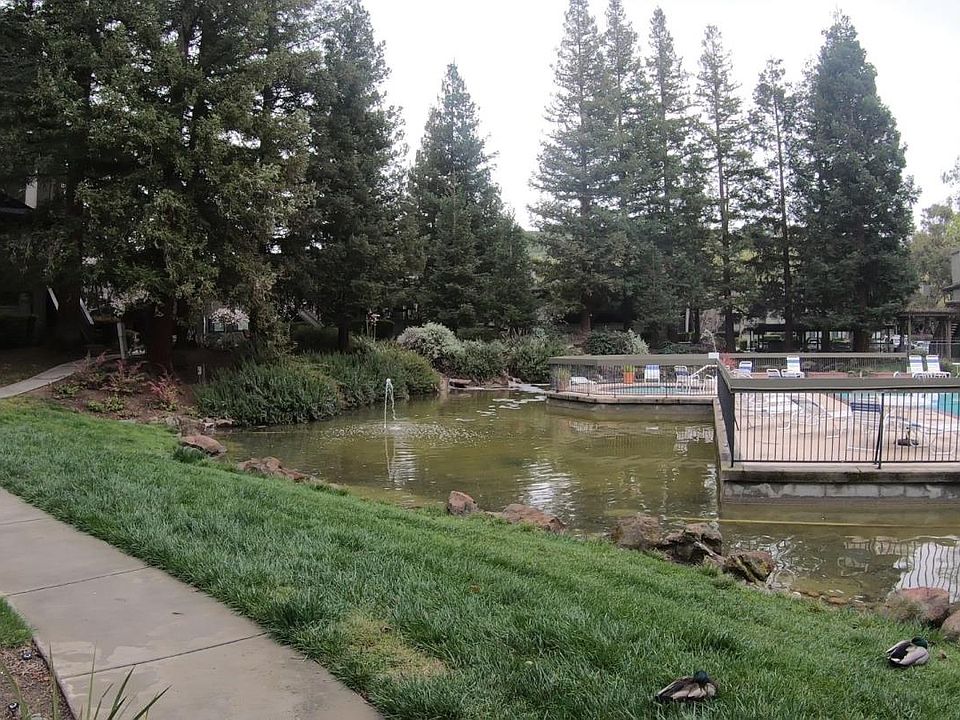 2nd image of 2308 La Terrace Cir