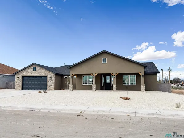 2302 Seville Loop, Carlsbad, NM 88220
