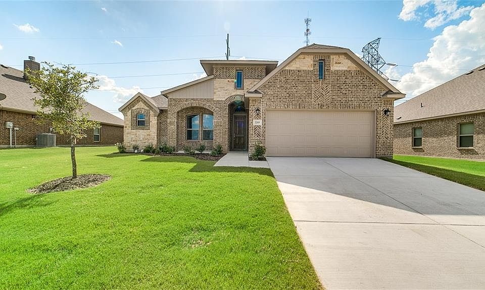 1st image of 2203 Liriope Ln